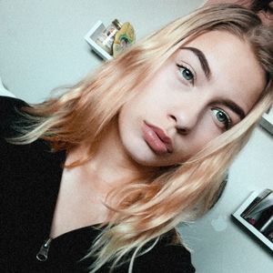 Meet your Posher, Annabel